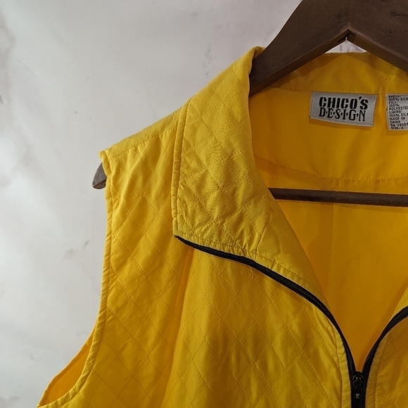 Chicos Jacket Women XL 3 Yellow Vest Black Silk Quilted Lightweight Vintage - Picture 2 of 12